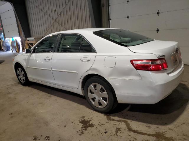 4T4BE46K59R082518 - 2009 TOYOTA CAMRY BASE WHITE photo 2