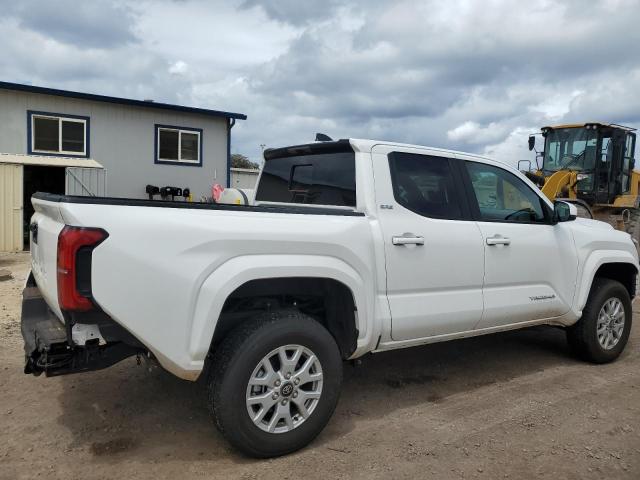 3TYLB5JN1RT003308 - 2024 TOYOTA TACOMA DOUBLE CAB WHITE photo 3