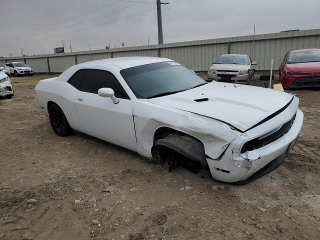 2C3CDYAGXDH604382 - 2013 DODGE CHALLENGER SXT WHITE photo 4