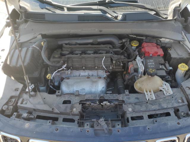 3C4NJCBBXKT736551 - 2019 JEEP COMPASS LATITUDE Beyaz fotoğraf 12