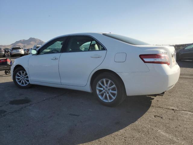 4T1BK3EK7BU616560 - 2011 TOYOTA CAMRY SE 白色 照片 2