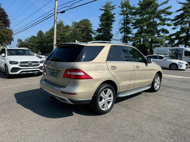 4JGDA5HB2DA118516 - 2013 MERCEDES-BENZ ML 350 4MATIC GOLD photo 3