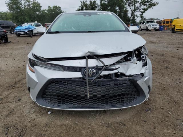 5YFEPRAE7LP049755 - 2020 TOYOTA COROLLA LE ვერცხლისფერი ფოტო 5