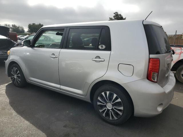 JTLZE4FE2B1125571 - 2011 TOYOTA SCION XB Серебристый фото 2