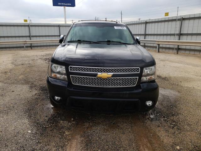 1GNSCKE05DR302722 - 2013 CHEVROLET SUBURBAN C1500 LTZ BLACK photo 5