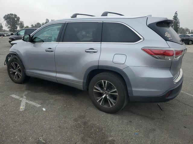 5TDKKRFH0GS504236 - 2016 TOYOTA HIGHLANDER XLE SILVER photo 2
