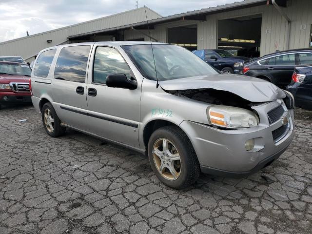 1GNDV23178D104905 - 2008 CHEVROLET UPLANDER LS 银色 照片 4