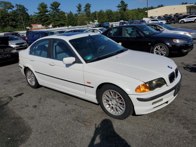 WBAAM5336XFR04967 - 1999 BMW 328 I AUTOMATIC Սպիտակ լուսանկար 4