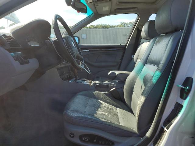 WBAAM5336XFR04967 - 1999 BMW 328 I AUTOMATIC Սպիտակ լուսանկար 7