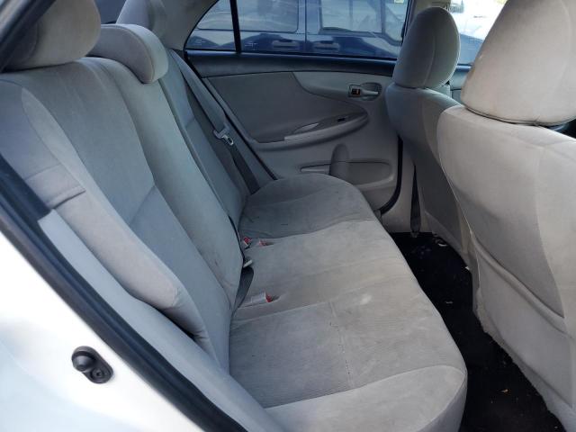 5YFBU4EE8CP055704 - 2012 TOYOTA COROLLA BASE WHITE photo 10