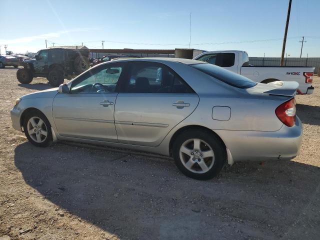 4T1BF30K02U013736 - 2002 TOYOTA CAMRY LE SILVER photo 2