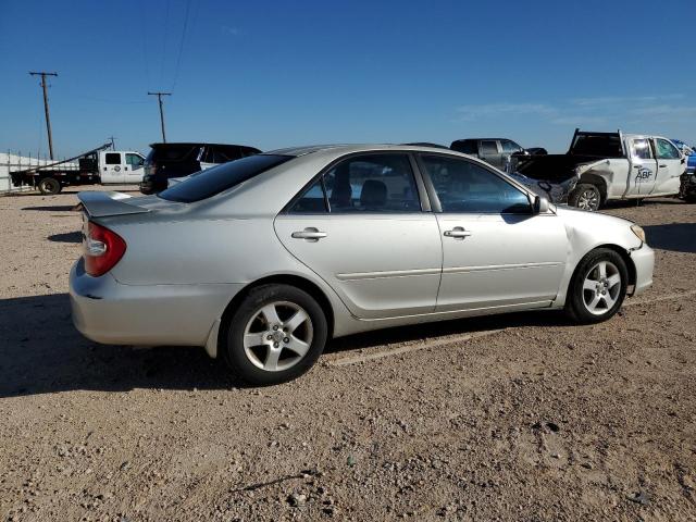 4T1BF30K02U013736 - 2002 TOYOTA CAMRY LE SILVER photo 3