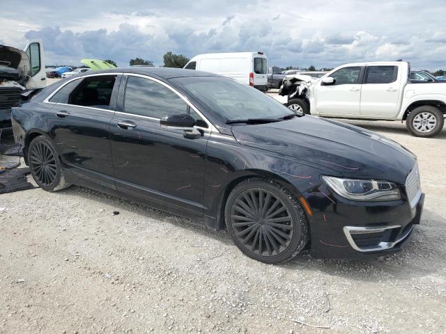 3LN6L5FC4HR613357 - 2017 LINCOLN MKZ RESERVE შავი ფოტო 4
