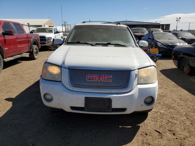 1GKET63M882245969 - 2008 GMC ENVOY DENALI WHITE photo 5