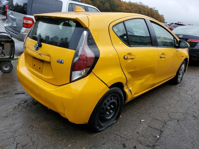 JTDKDTB32F1097033 - 2015 TOYOTA PRIUS C ORANGE photo 3