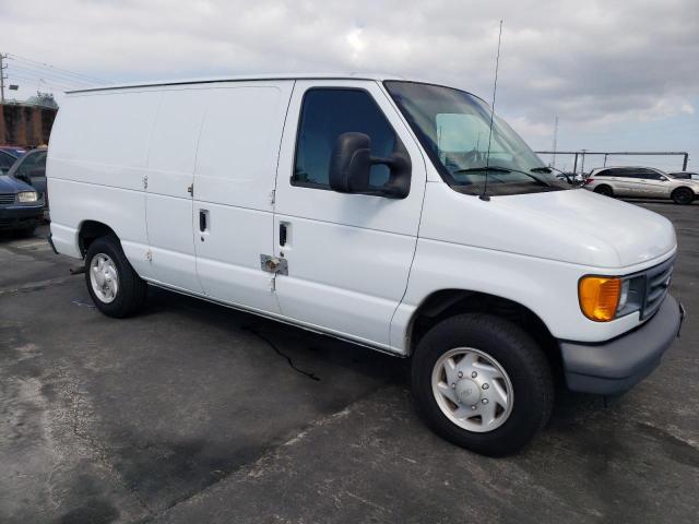 1FTNE14W07DA82584 - 2007 FORD ECONOLINE E150 VAN WHITE photo 4