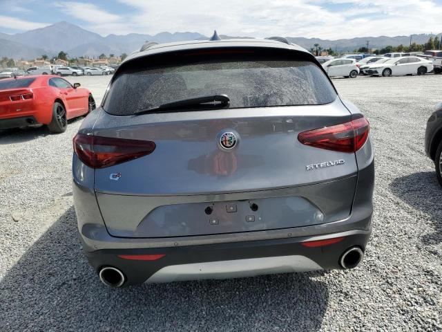 ZASFAKNN0J7B69734 - 2018 ALFA ROMEO STELVIO TI SPORT SILVER photo 6