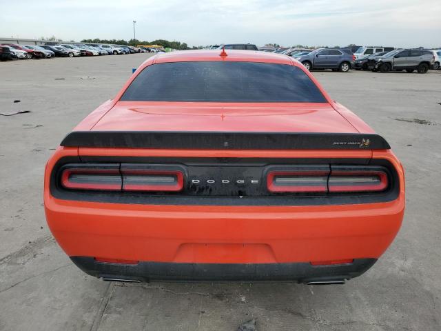 2C3CDZFJ2MH583778 - 2021 DODGE CHALLENGER R/T SCAT PACK ORANGE photo 6