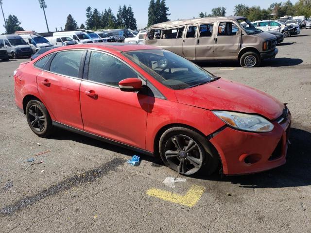 1FADP3F29DL237135 - 2013 FORD FOCUS SE RED photo 4