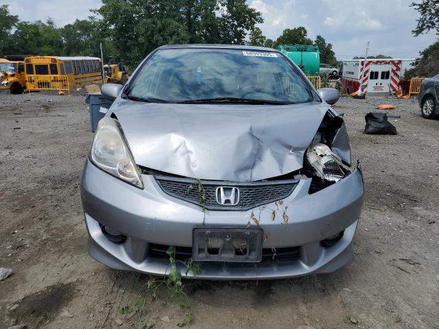 JHMGE87419S021592 - 2009 HONDA FIT SPORT SILVER photo 5