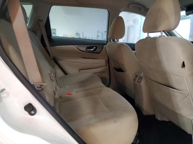KNMAT2MV9GP615628 - 2016 NISSAN ROGUE S WHITE photo 11
