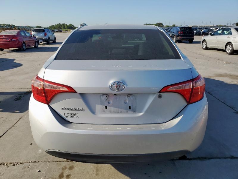 5YFBURHE1KP932895 - 2019 TOYOTA COROLLA L 银色 照片 6
