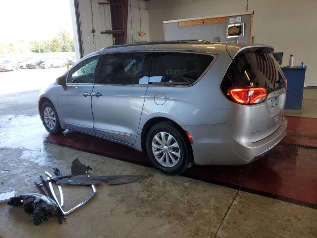 2C4RC1BG4KR749147 - 2019 CHRYSLER PACIFICA TOURING L SILVER photo 2