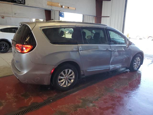 2C4RC1BG4KR749147 - 2019 CHRYSLER PACIFICA TOURING L SILVER photo 3