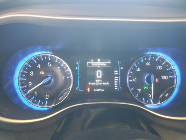 2C4RC1BG4KR749147 - 2019 CHRYSLER PACIFICA TOURING L SILVER photo 9