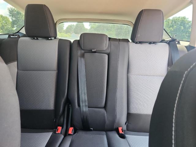 1FMCU9GD1HUB37625 - 2017 FORD ESCAPE SE WHITE photo 10