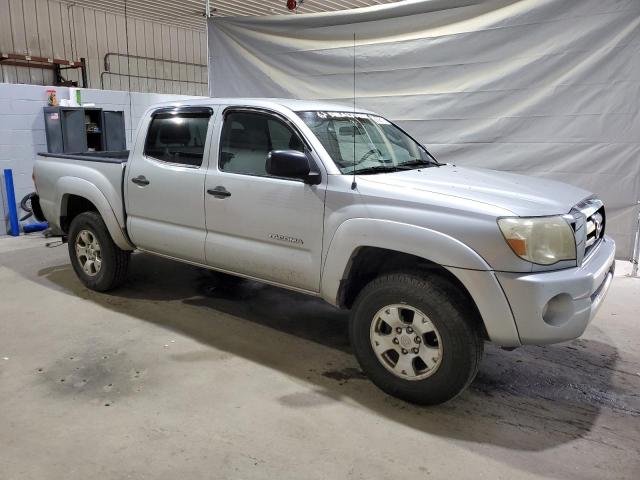 5TELU42N96Z145905 - 2006 TOYOTA TACOMA DOUBLE CAB Արծաթագույն լուսանկար 4