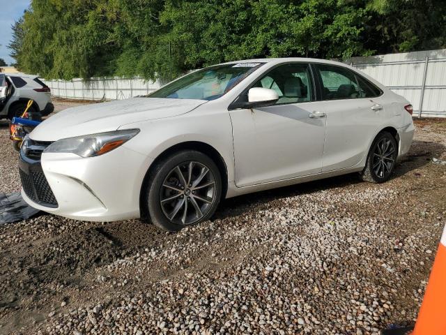 2017 TOYOTA CAMRY LE, 