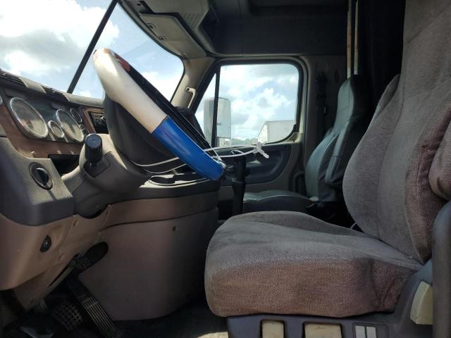 3AKJGLD53FSGB8455 - 2015 FREIGHTLINER CASCADIA 1 Blanc photo 6