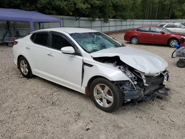 5XXGM4A73FG512641 - 2015 KIA OPTIMA LX WHITE photo 4