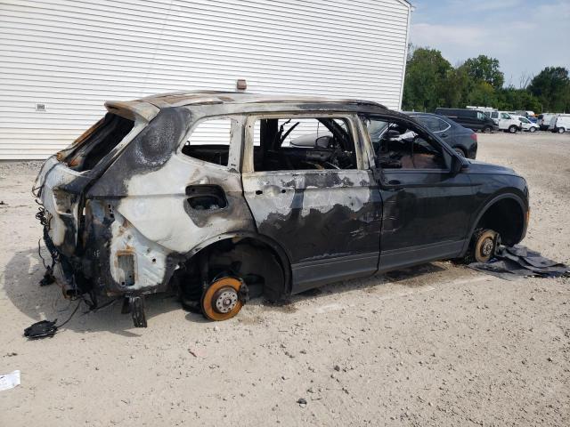 3VV0B7AXXMM019867 - 2021 VOLKSWAGEN TIGUAN S შავი ფოტო 3