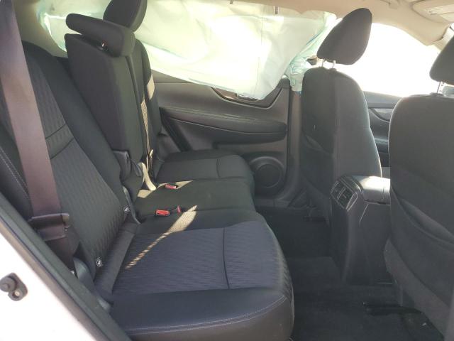 KNMAT2MT9JP603016 - 2018 NISSAN ROGUE S أبيض صورة 11