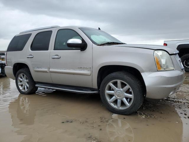 1GKFK63857J305950 - 2007 CHEVROLET TAHOE DENALI BEIGE photo 4