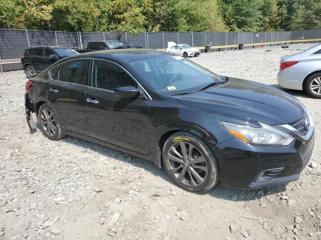 1N4AL3AP6GC187641 - 2016 NISSAN ALTIMA 2.5 BLACK photo 4