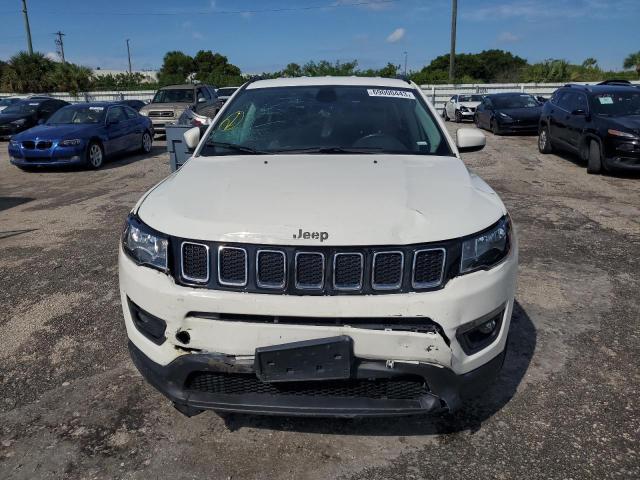 3C4NJDBB9MT598994 - 2021 JEEP COMPASS LATITUDE WHITE photo 5