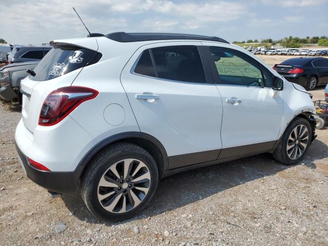 KL4CJCSB8JB531084 - 2018 BUICK ENCORE ESSENCE WHITE photo 3