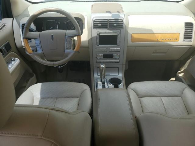 2LMDU68C37BJ04286 - 2007 LINCOLN MKX WHITE photo 8