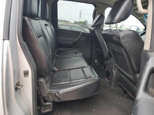 1N6AA0EC1CN314331 - 2012 NISSAN TITAN S SILVER photo 10