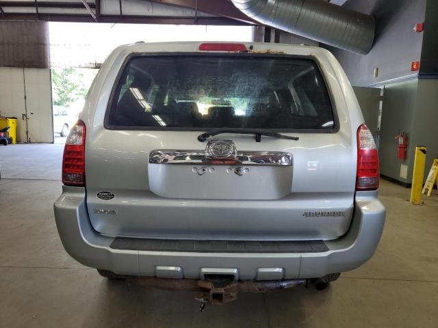 JTEBU14R78K010936 - 2008 TOYOTA 4RUNNER SR5 ვერცხლისფერი ფოტო 6