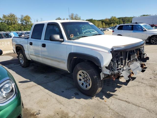 2GCEK13T061195610 - 2006 CHEVROLET SILVERADO K1500 WHITE photo 4