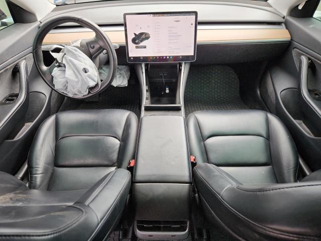 5YJ3E1EAXJF059114 - 2018 TESLA MODEL 3 შავი ფოტო 8