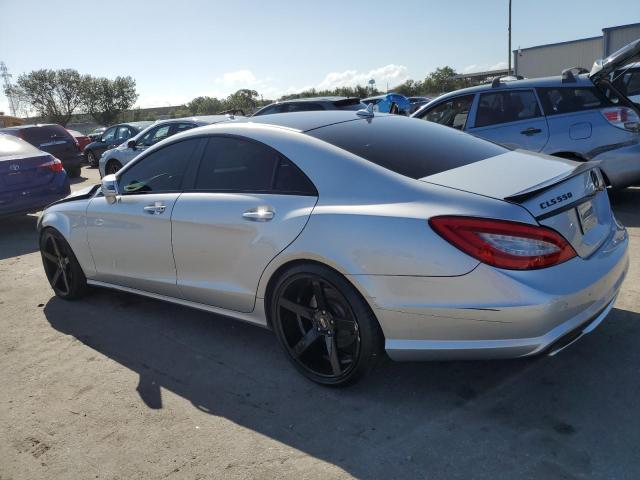 WDDLJ7DB7EA128614 - 2014 MERCEDES-BENZ CLS 550 SILVER photo 2