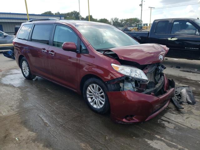 5TDYK3DC5FS652508 - 2015 TOYOTA SIENNA XLE MAROON photo 4