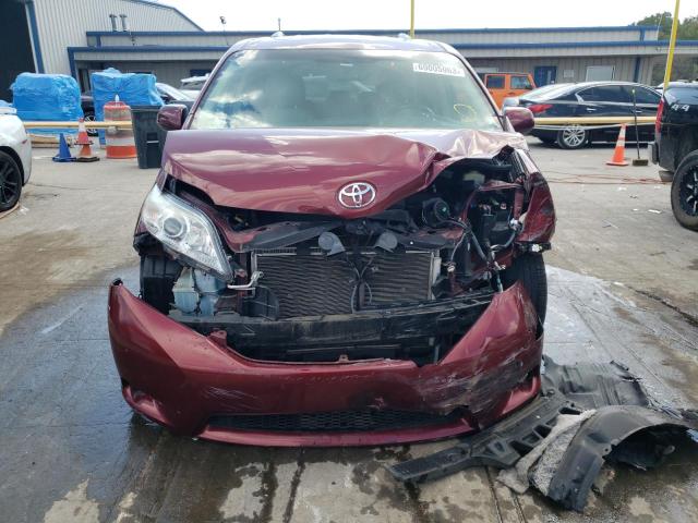 5TDYK3DC5FS652508 - 2015 TOYOTA SIENNA XLE MAROON photo 5