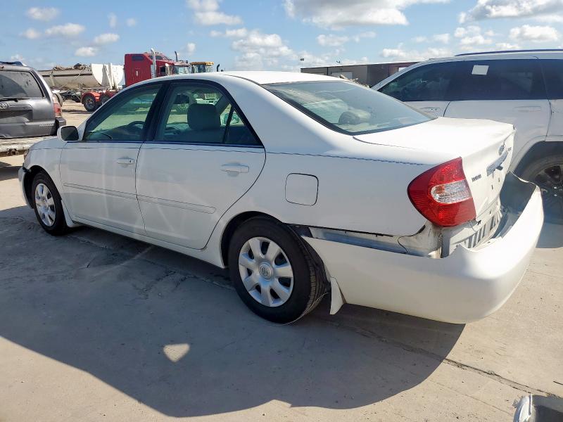 4T1BE30K74U331794 - 2004 TOYOTA CAMRY LE WHITE photo 2