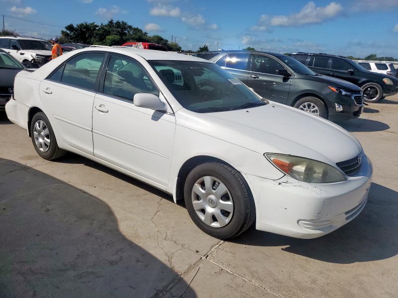4T1BE30K74U331794 - 2004 TOYOTA CAMRY LE WHITE photo 4